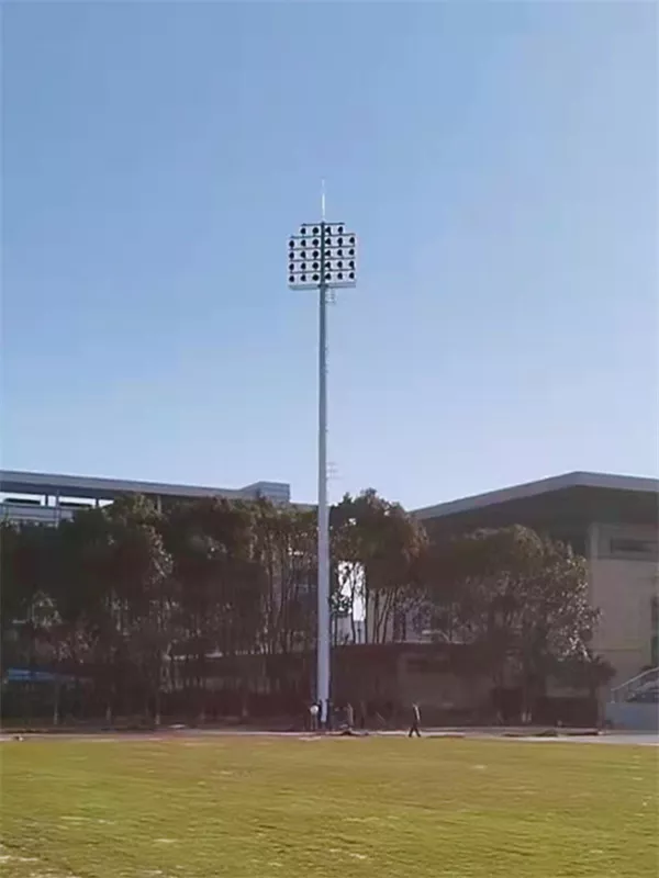 20220310溫州大學亞運會訓練場35米28800W爬梯式高桿燈-3